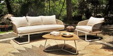garden set of sofas and armchairs in Marbella
