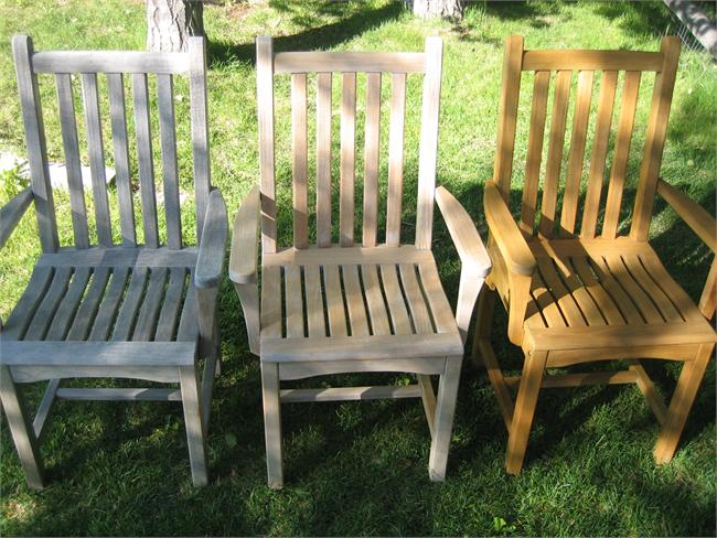 Different treatments for outdoor teak furniture